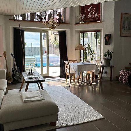 Modernt Hus Naera Stad Och Strand 斯塔德 外观 照片