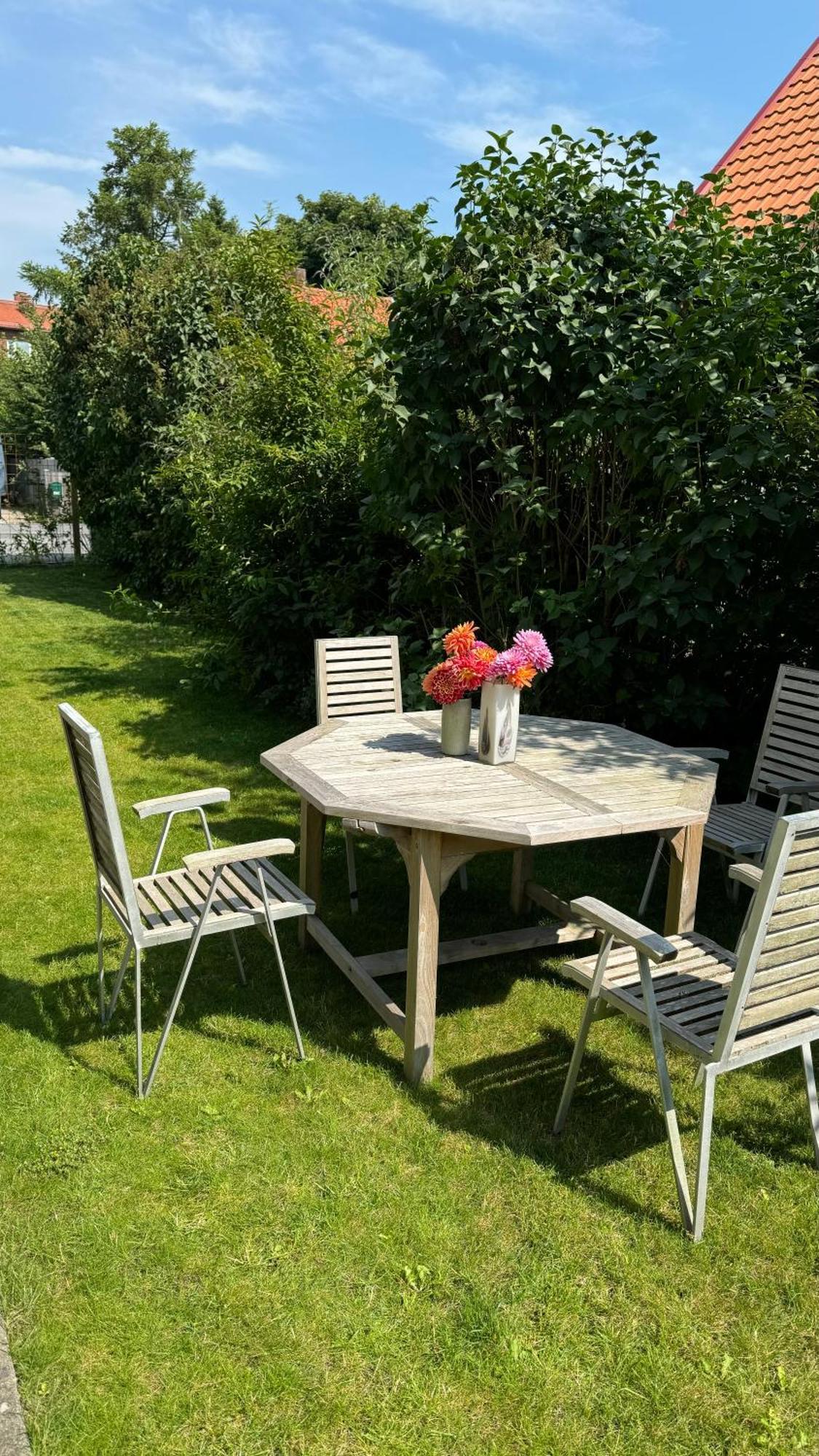 Modernt Hus Naera Stad Och Strand 斯塔德 外观 照片