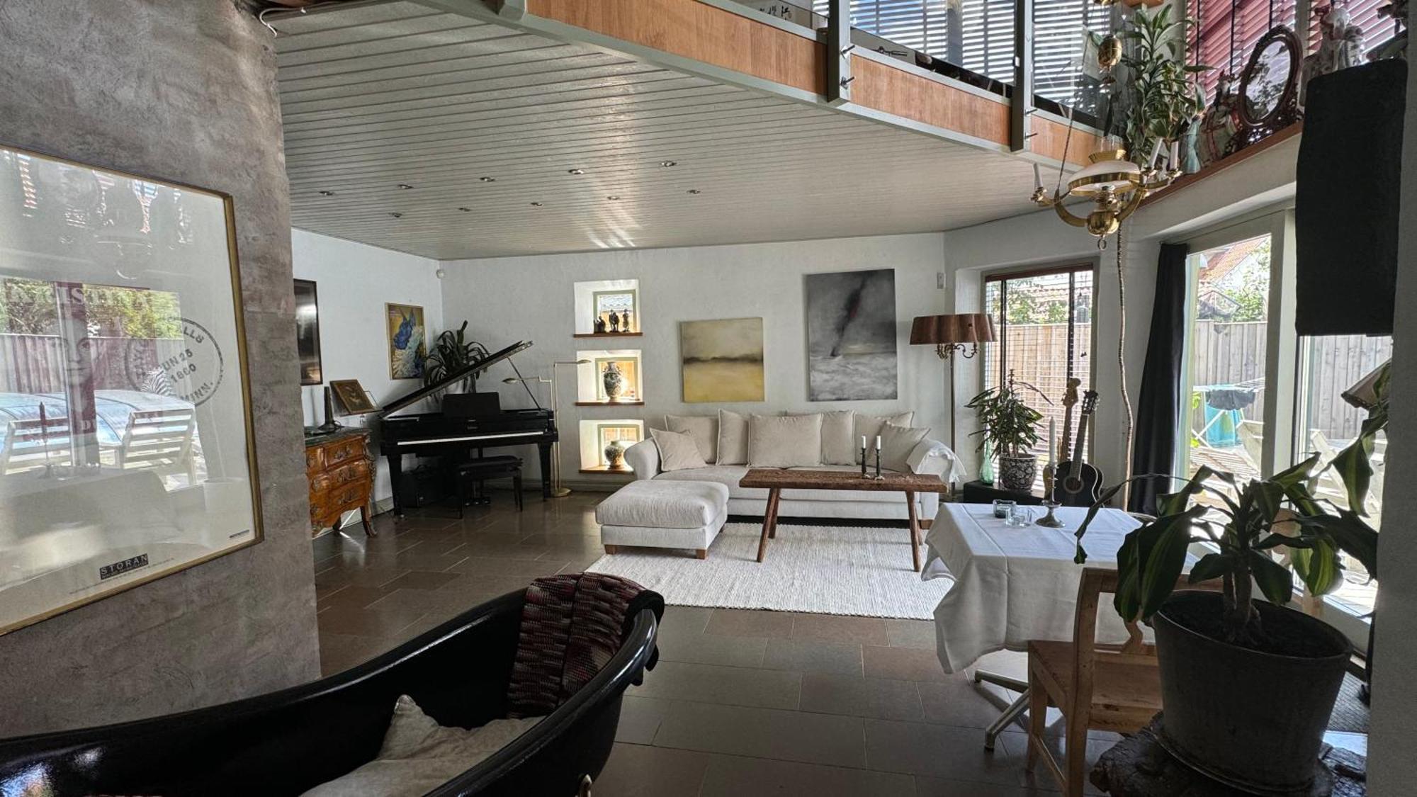 Modernt Hus Naera Stad Och Strand 斯塔德 外观 照片
